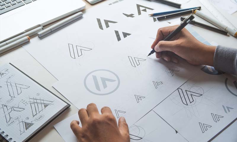 How to Create Your Iconic Logo