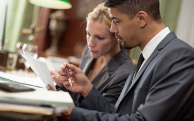3 Business Decisions You Should Get a Lawyer’s Opinion On