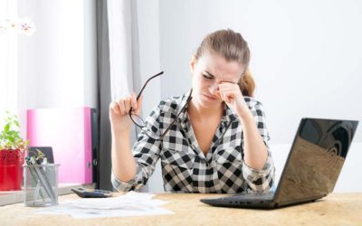 Looking at a Screen All Day? 3 Easy Ways to Give Your Eyes a Break