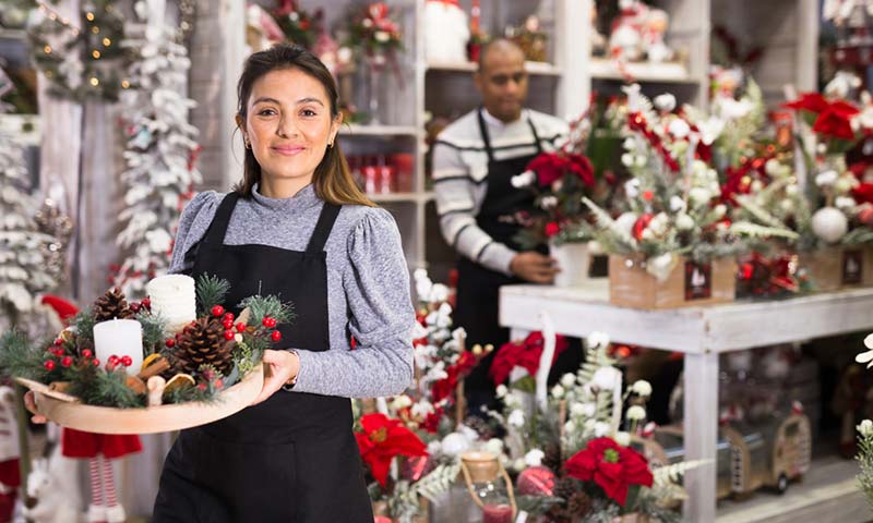 Tips For Businesses Hiring Seasonal Workers