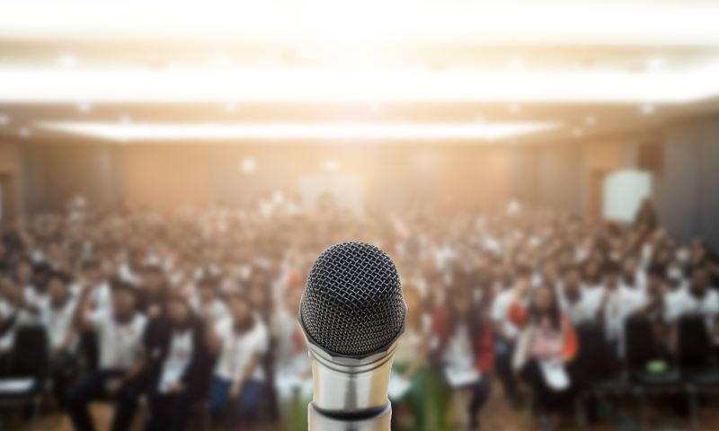 How To Promote Yourself As A Business Leader and Get Speaking Engagements