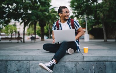 Minimalist Freelancer Setup: What You Need to Work From Anywhere Comfortably